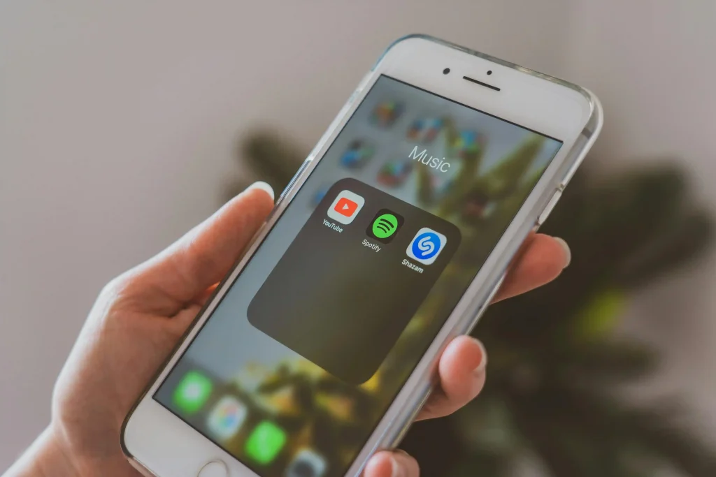 Jak skutecznie zarządzać listą YouTube 